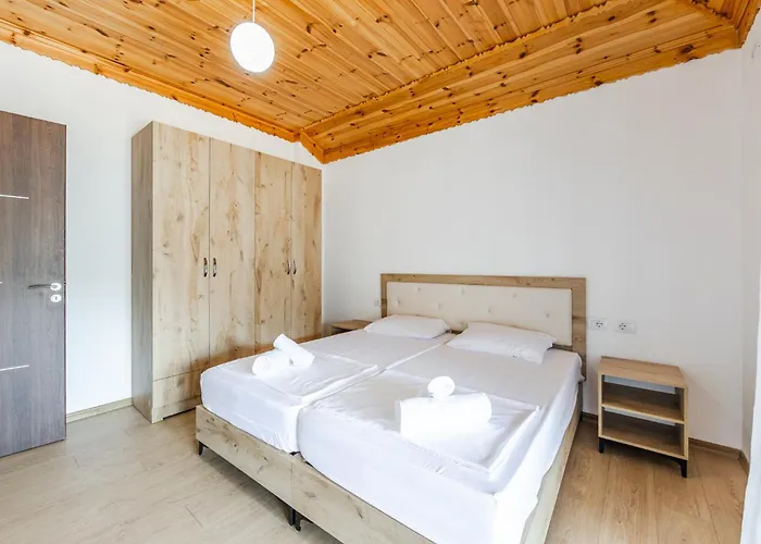 Appartement Hillside 2 By Pikhost Gjirokastër