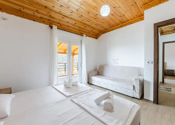 Hillside 2 By Pikhost Appartement