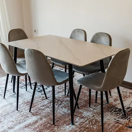 Hillside 2 By Pikhost *