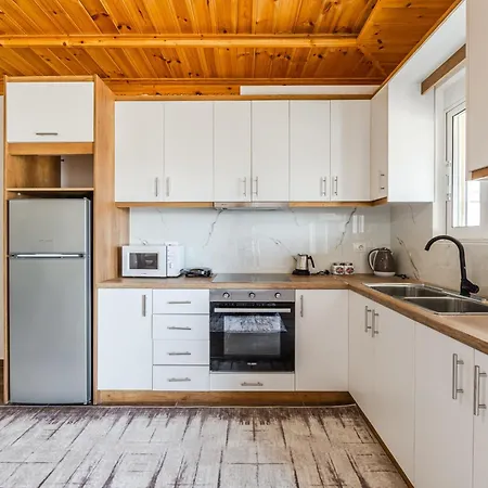 Hillside 2 By Pikhost