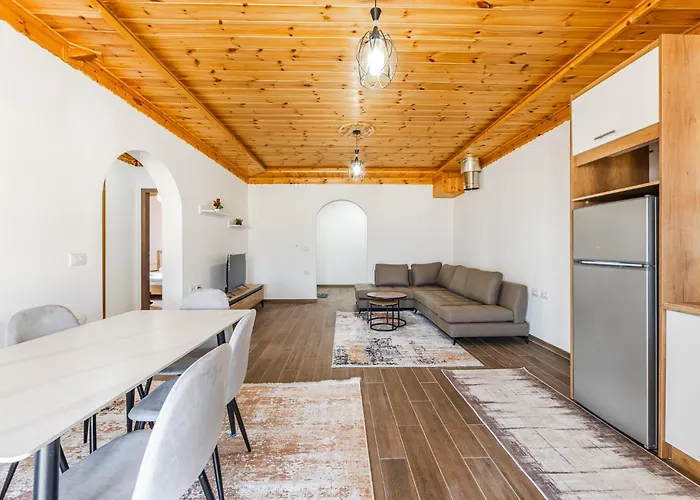 Appartamento Hillside 2 By Pikhost *