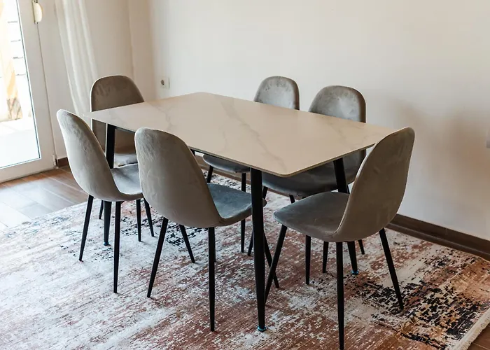 Hillside 2 By Pikhost