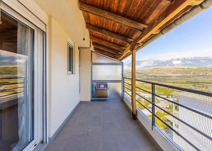 Appartamento Hillside 2 By Pikhost *